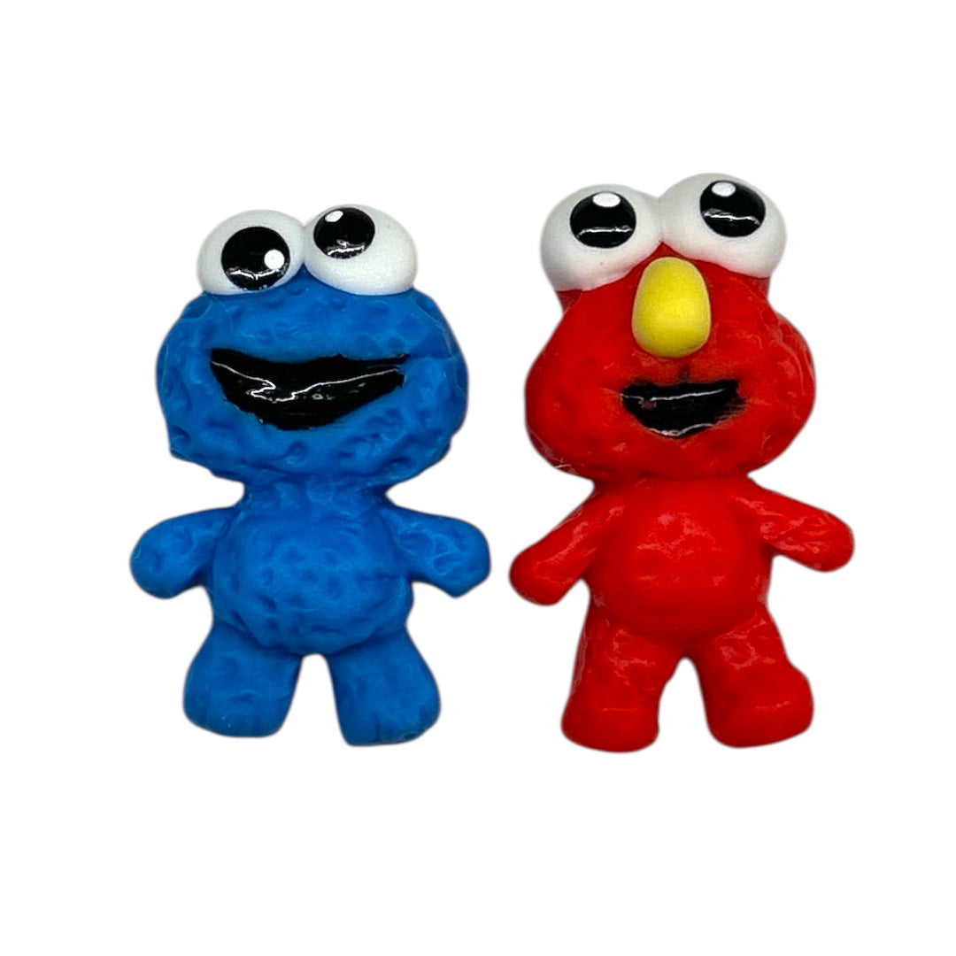 Street Friends (Set of 2) Miniature Clays Embellishments