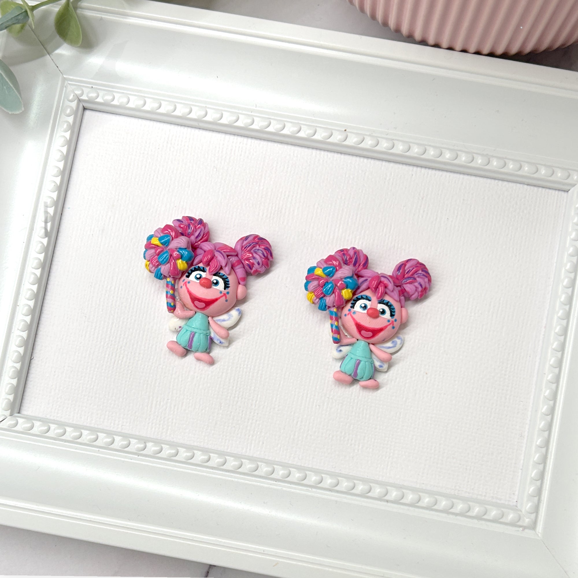 Abby Street Friends Clay Embellishment