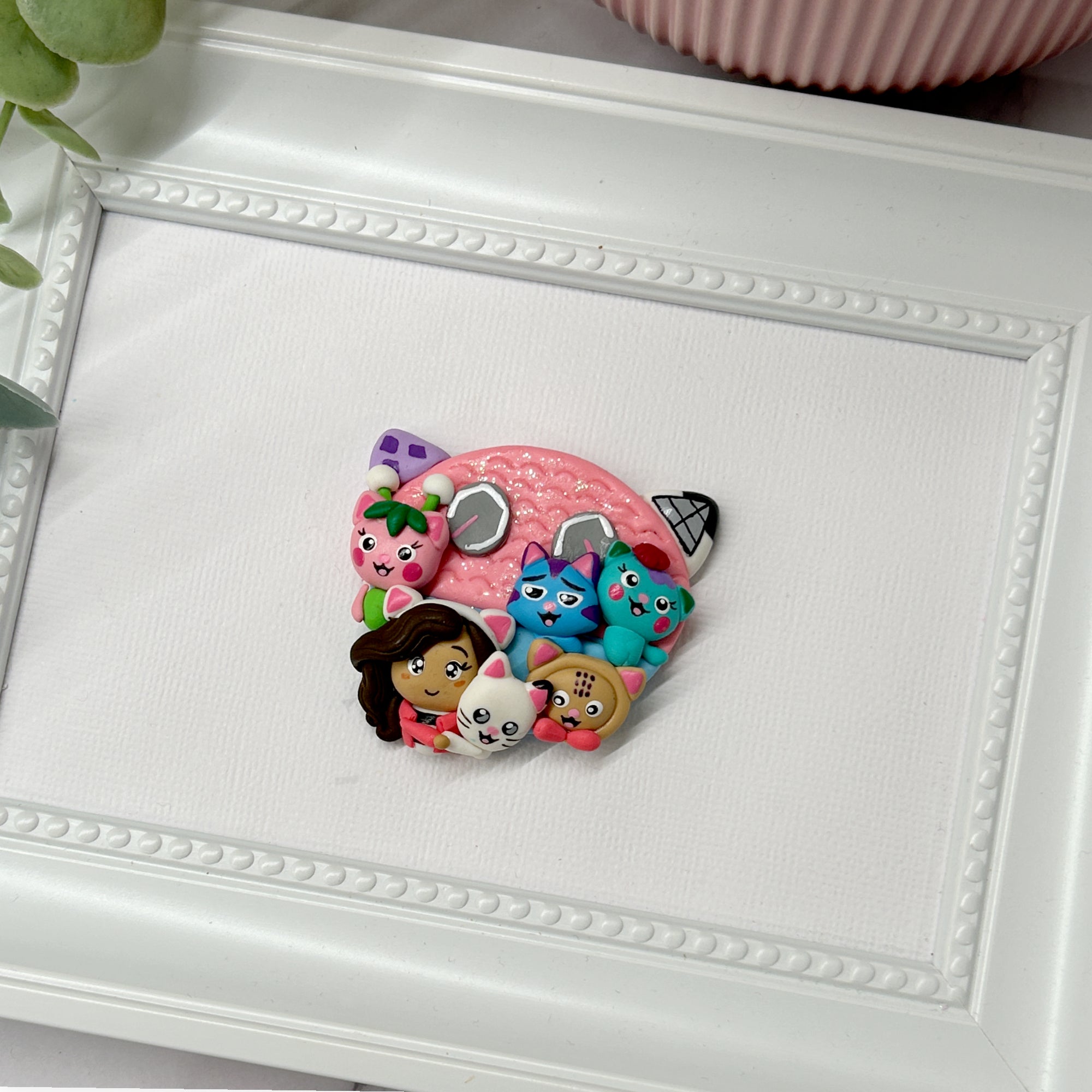 Kitty House Cameo Clay Embellishment