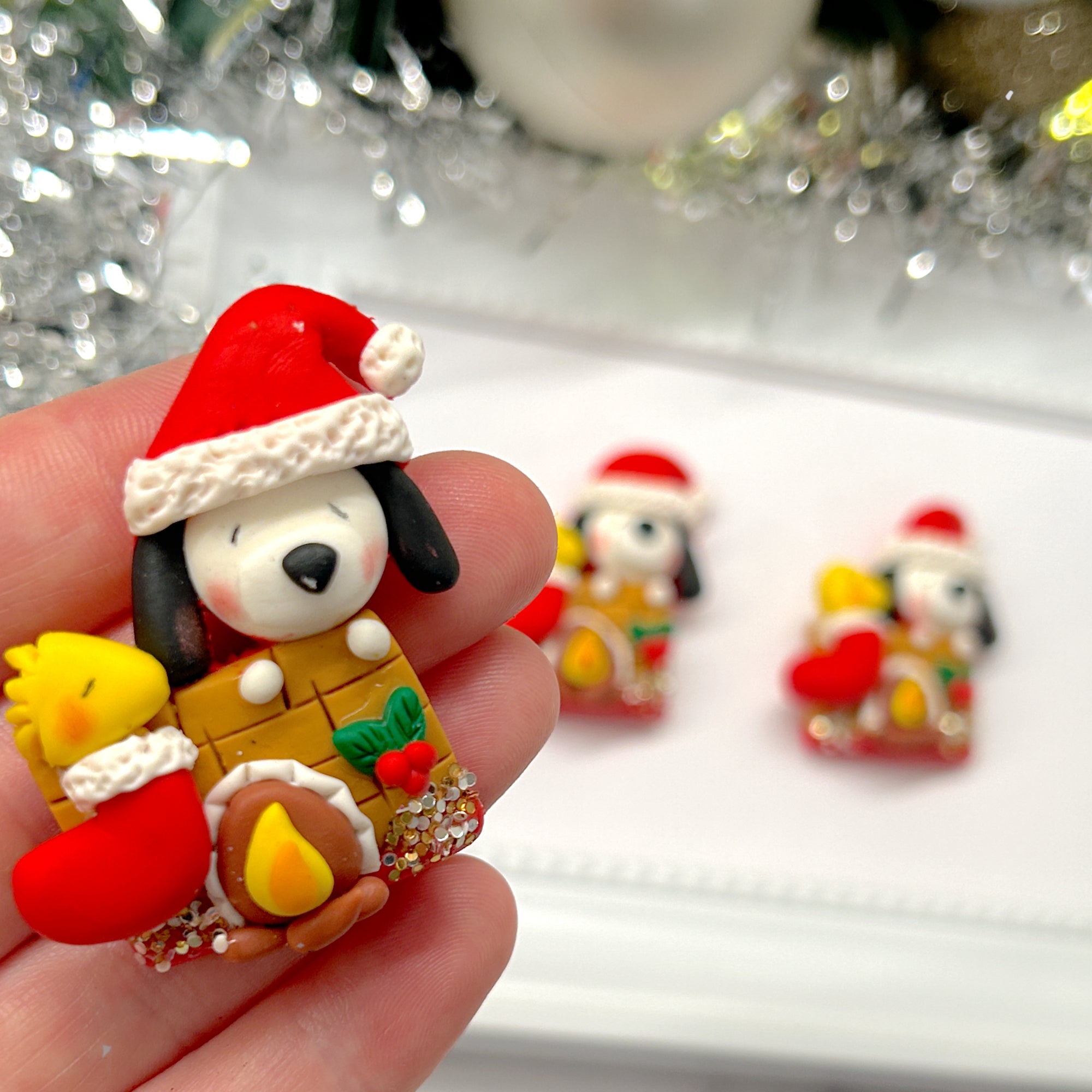 Peanuts Chimney Christmas Cameo Clay Embellishment