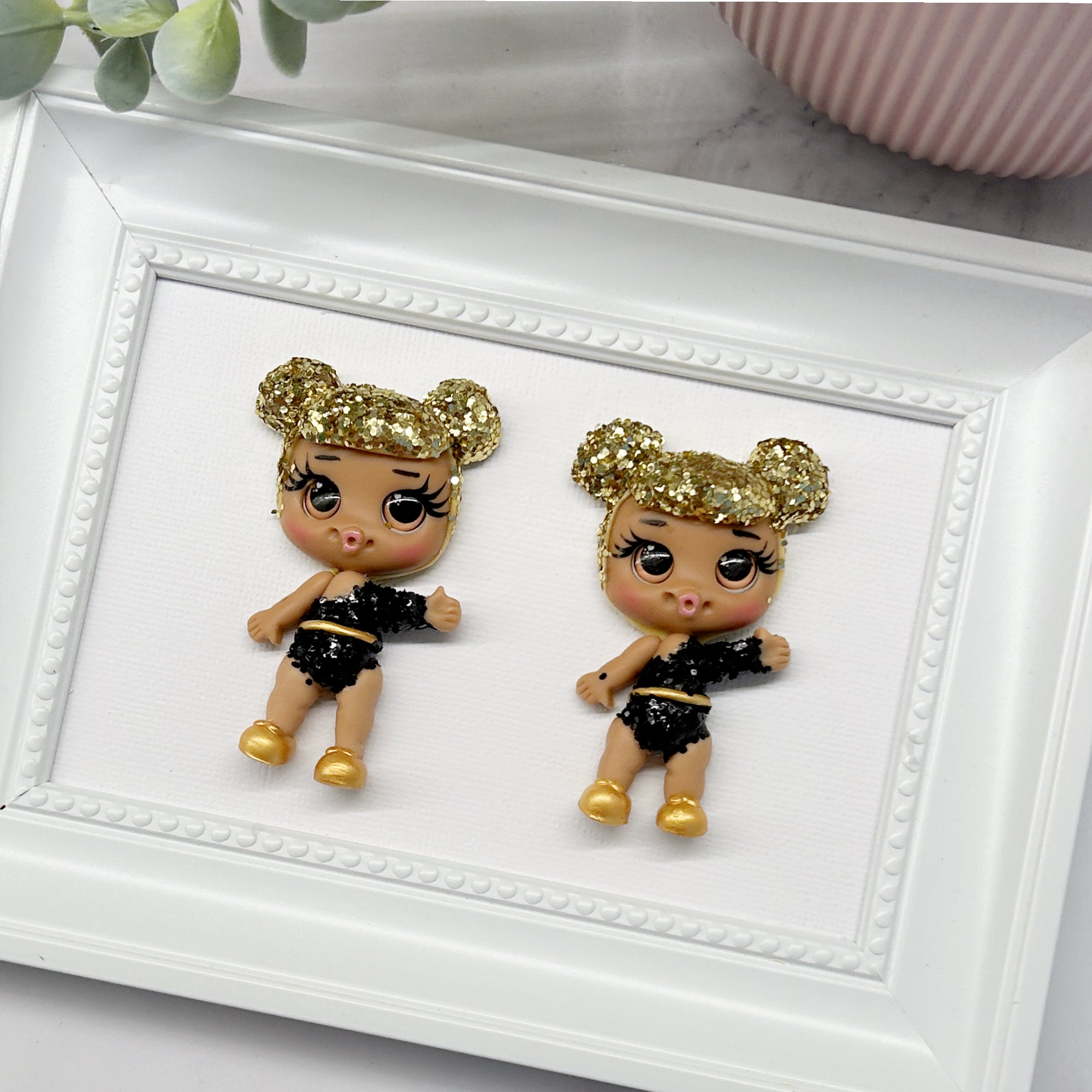 Surprise Gold Clay Embellishment