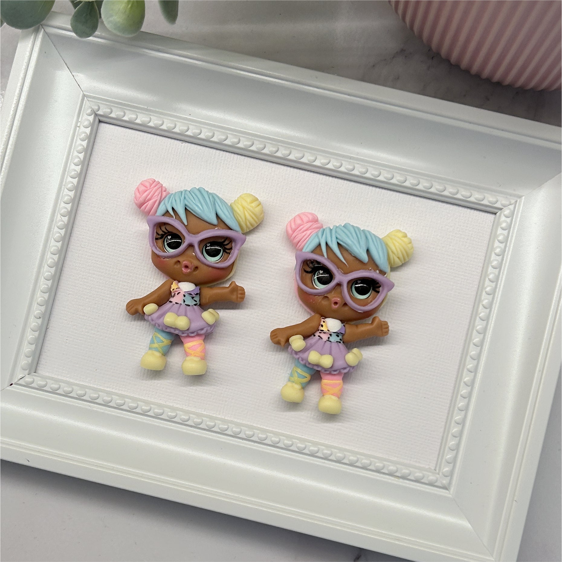 Surprise Glasses Clay Embellishment